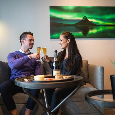 H96 Luxury Suite Κεφλαβίκ Εξωτερικό φωτογραφία
