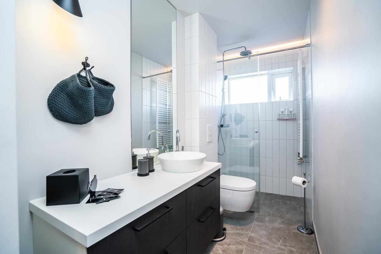 H96 Luxury Suite Κεφλαβίκ Εξωτερικό φωτογραφία